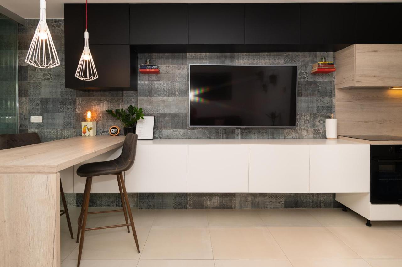 Apartment Tula Шибеник Экстерьер фото