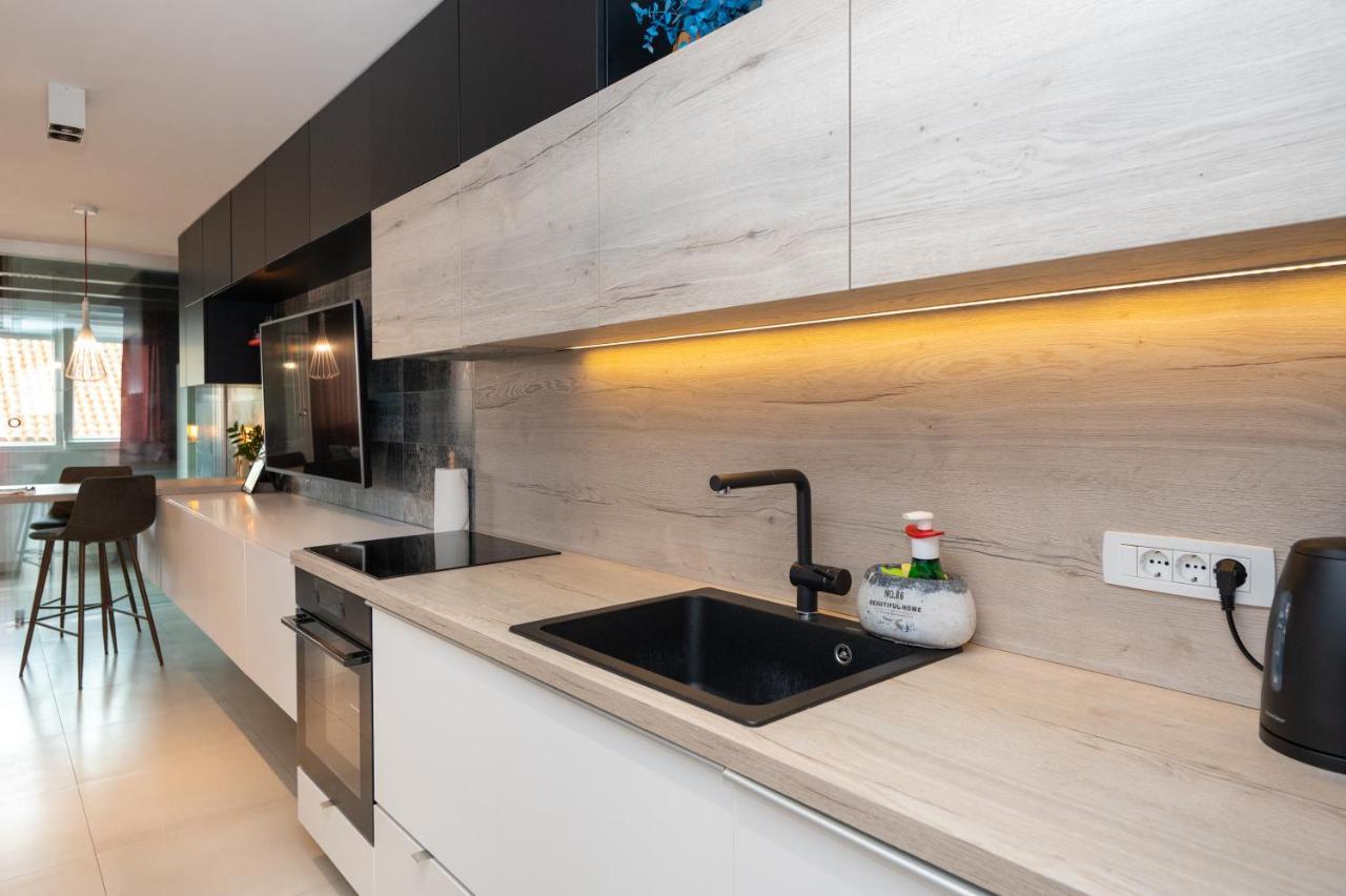 Apartment Tula Шибеник Экстерьер фото