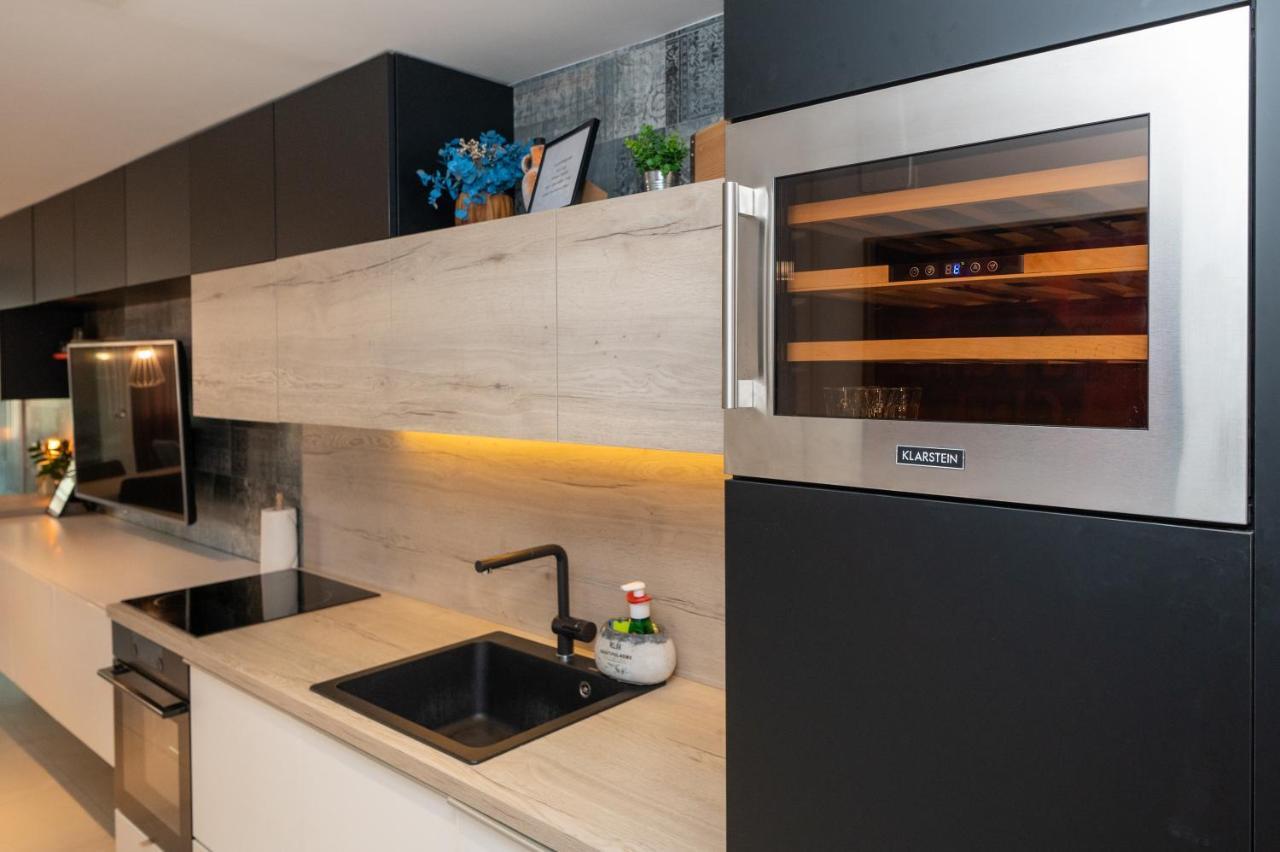 Apartment Tula Шибеник Экстерьер фото